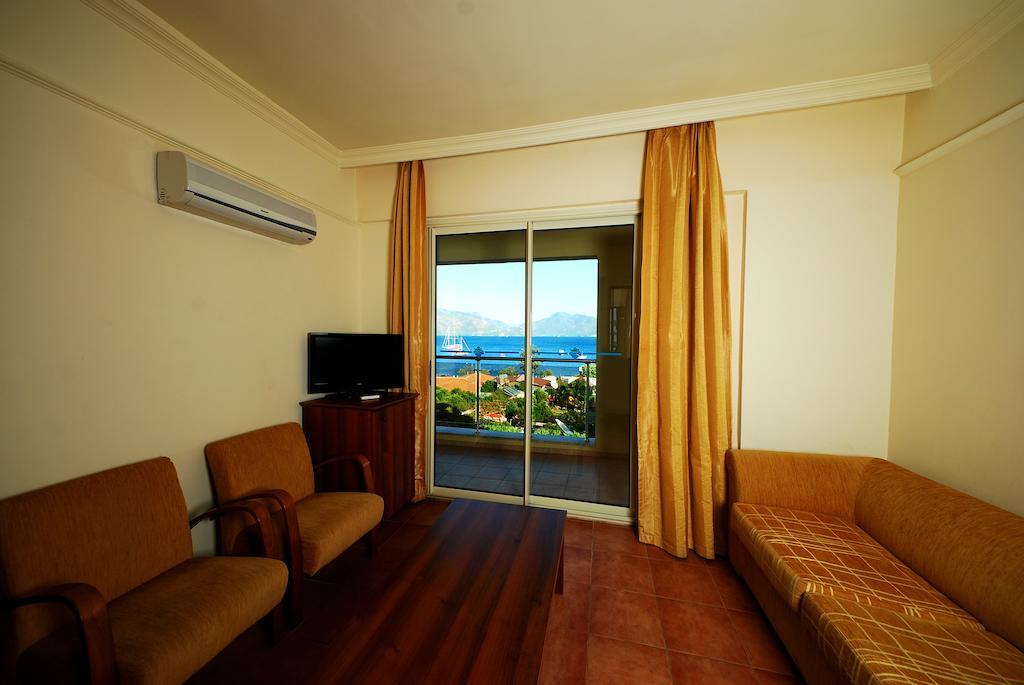 מרמריס Luna Beach Deluxe Hotel חדר תמונה