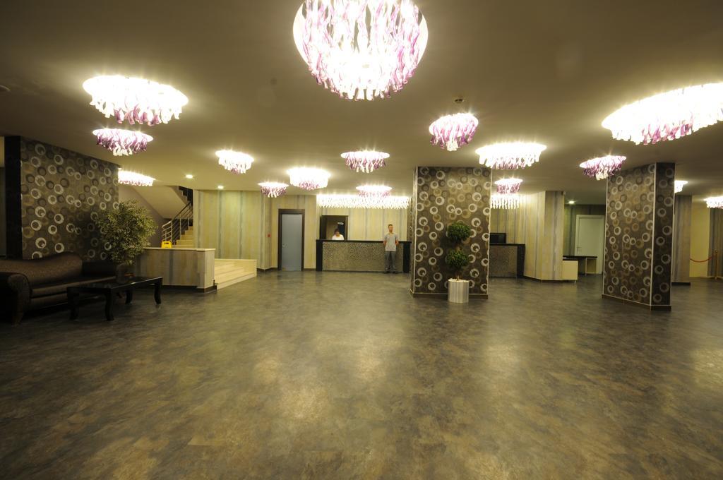 מרמריס Luna Beach Deluxe Hotel מראה חיצוני תמונה
