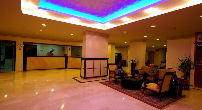 מרמריס Luna Beach Deluxe Hotel מראה חיצוני תמונה