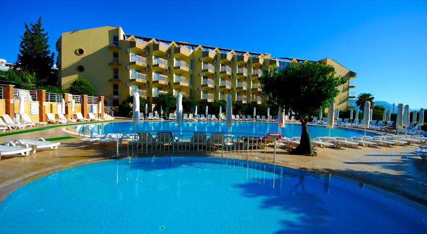 מרמריס Luna Beach Deluxe Hotel מראה חיצוני תמונה